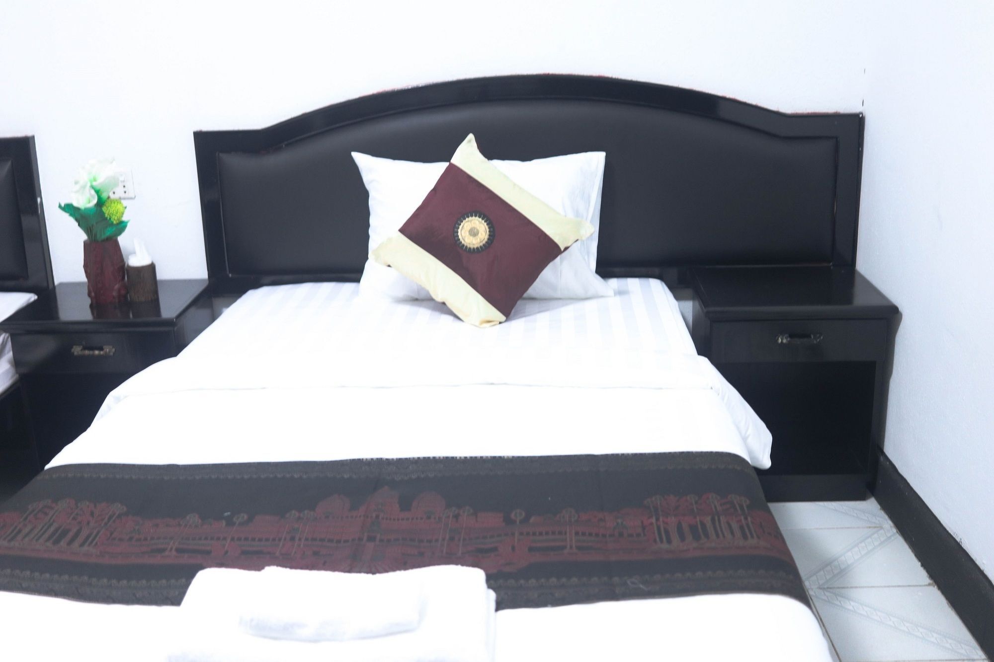 Sy Guesthouse Phnom Penh Exterior photo