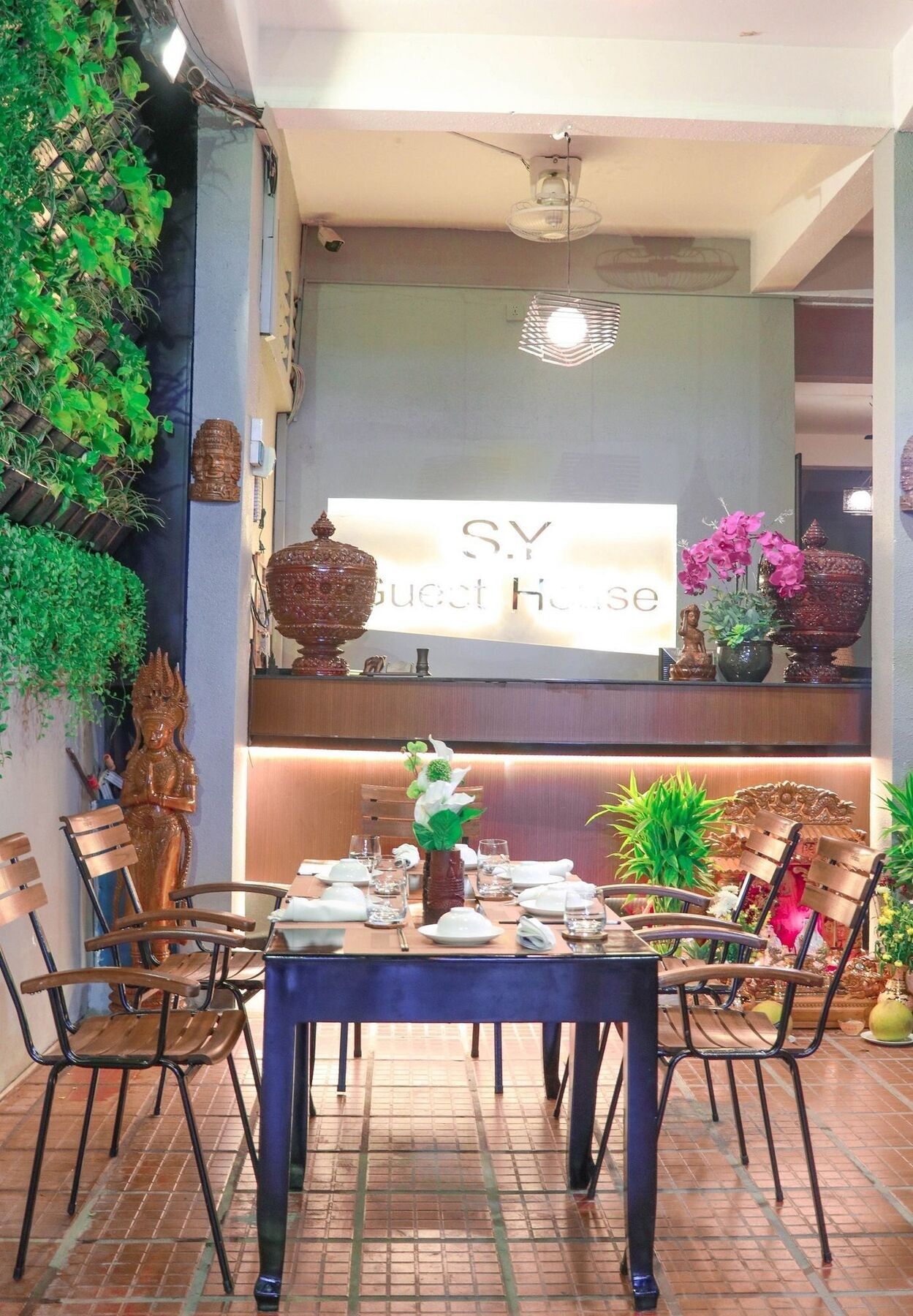 Sy Guesthouse Phnom Penh Exterior photo