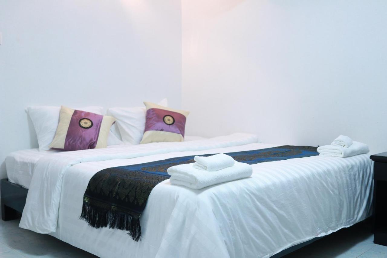 Sy Guesthouse Phnom Penh Exterior photo